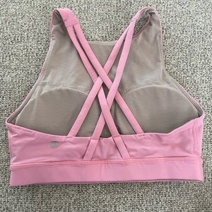 Lululemon high neck energy sports bra size 4